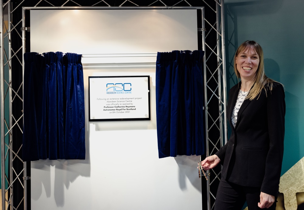 Professor Catherine Heymans, Astronomer Royal for Scotland unveiled the commemorative plaque at the Aberdeen Science Centre.