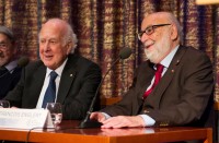 Professors Peter Higgs and Francoise Englert during a press conference ahead of the Nobel Prize ceremony in Stockholm. [© Victoria Henriksson/The Royal Swedish Academy of Sciences]